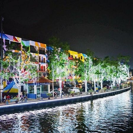906 Riverside Hotel Malacca Eksteriør bilde