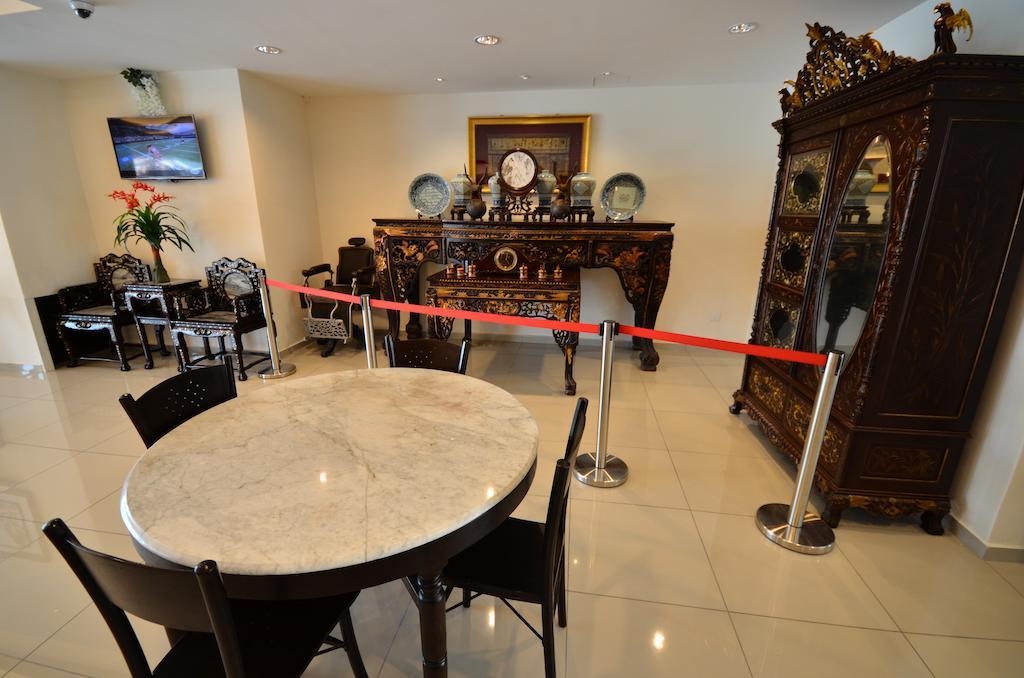 906 Riverside Hotel Malacca Eksteriør bilde